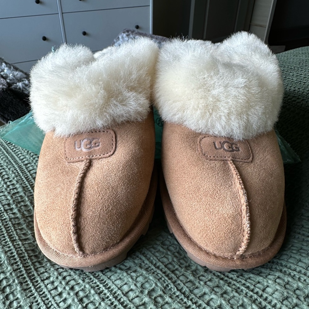 UGG Coquette Women’s Slippers